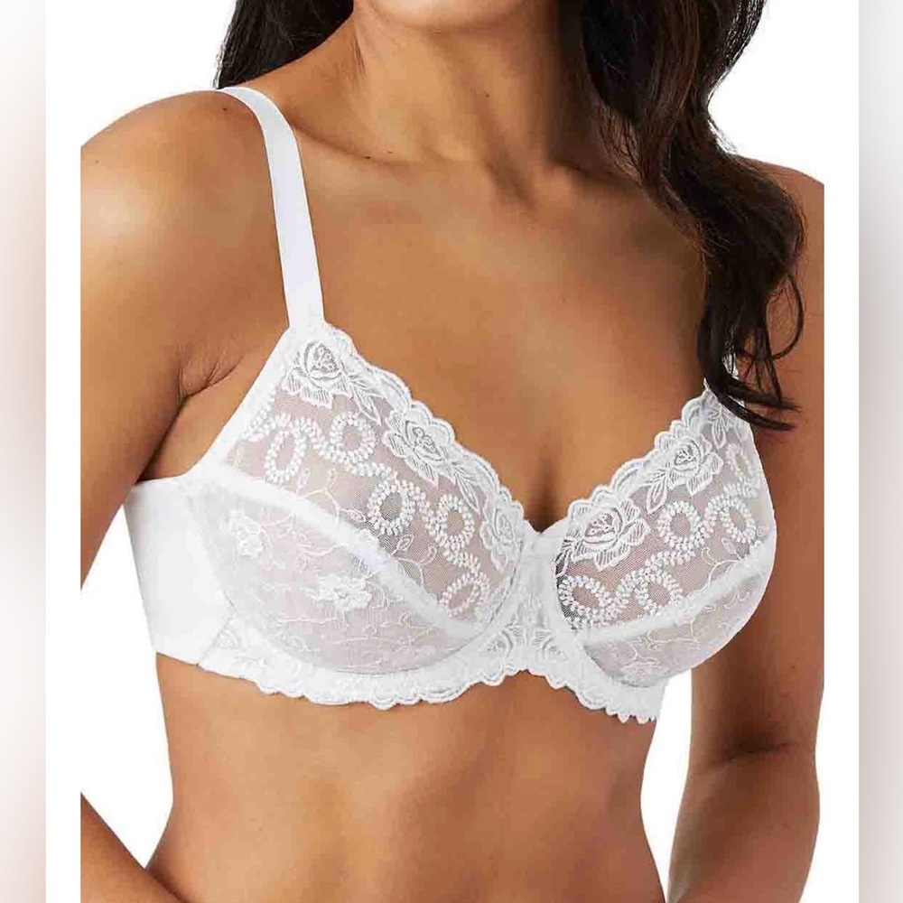 Wacoal Renaissance Rose Underwire Bra lace nude color size 38D-NWT